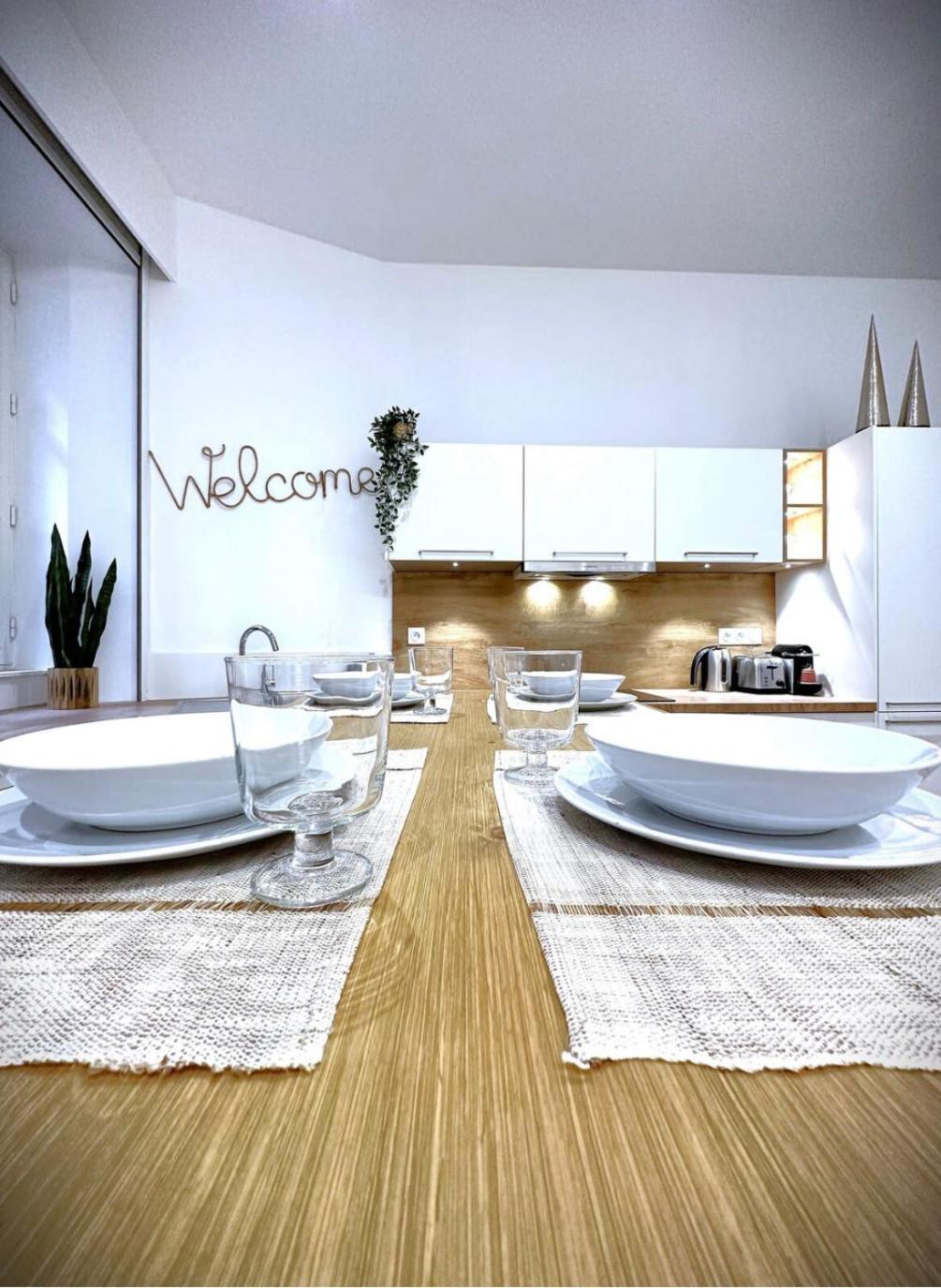 Hypercentre Appart 2 A 4 Pers, Calme & Cosy Avec Terrasse Privee Нант Екстер'єр фото